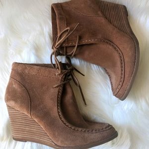 Lucky Brand Suede Ankle Booties size 9